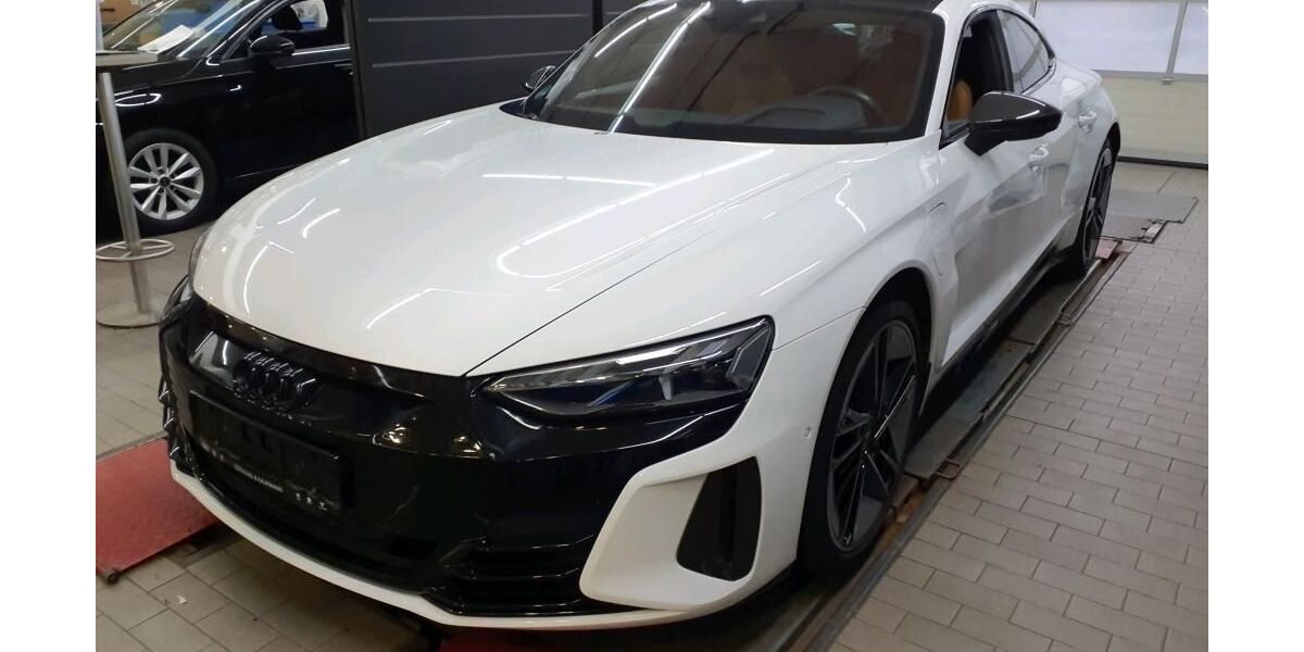 Audi RS e-tron GT 71.795 km 59.205 &euro; Hagen 58091