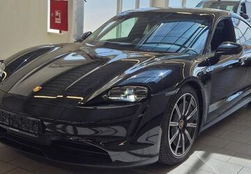 Porsche Taycan 18.306 km 66.925 &euro; Hagen 58091