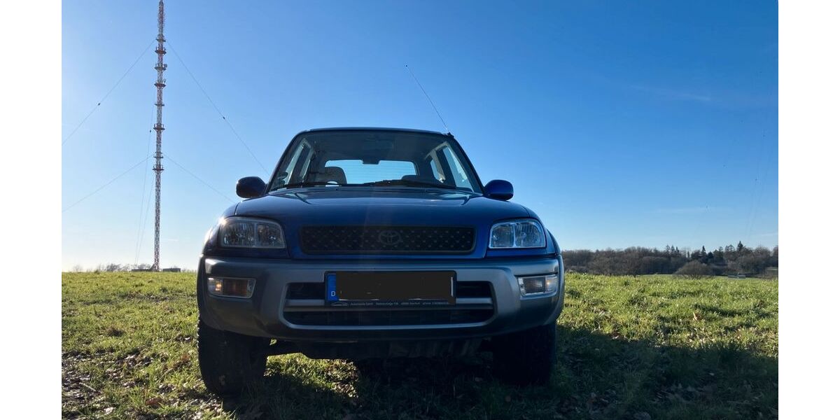 Toyota RAV 4 162.000 km 4.950 &euro; Hattingen 45529