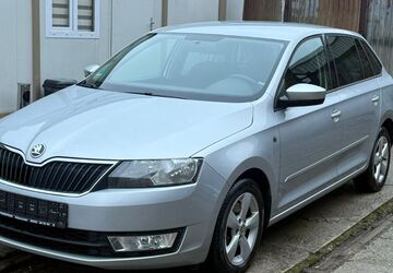 Skoda Rapid 125.000 km 7.990 &euro; Hattingen 45525