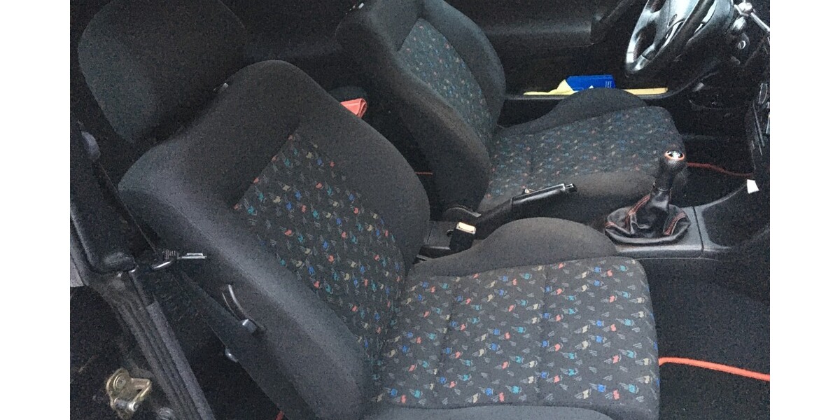 VW Golf III Cabriolet 175.700 km 3.250 &euro; Iserlohn 58636