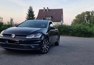 VW Golf 221.000 km 10.000 &euro; Lüdenscheid 58506