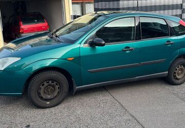 Ford Focus 151.691 km 2.500 &euro; Wuppertal 42349