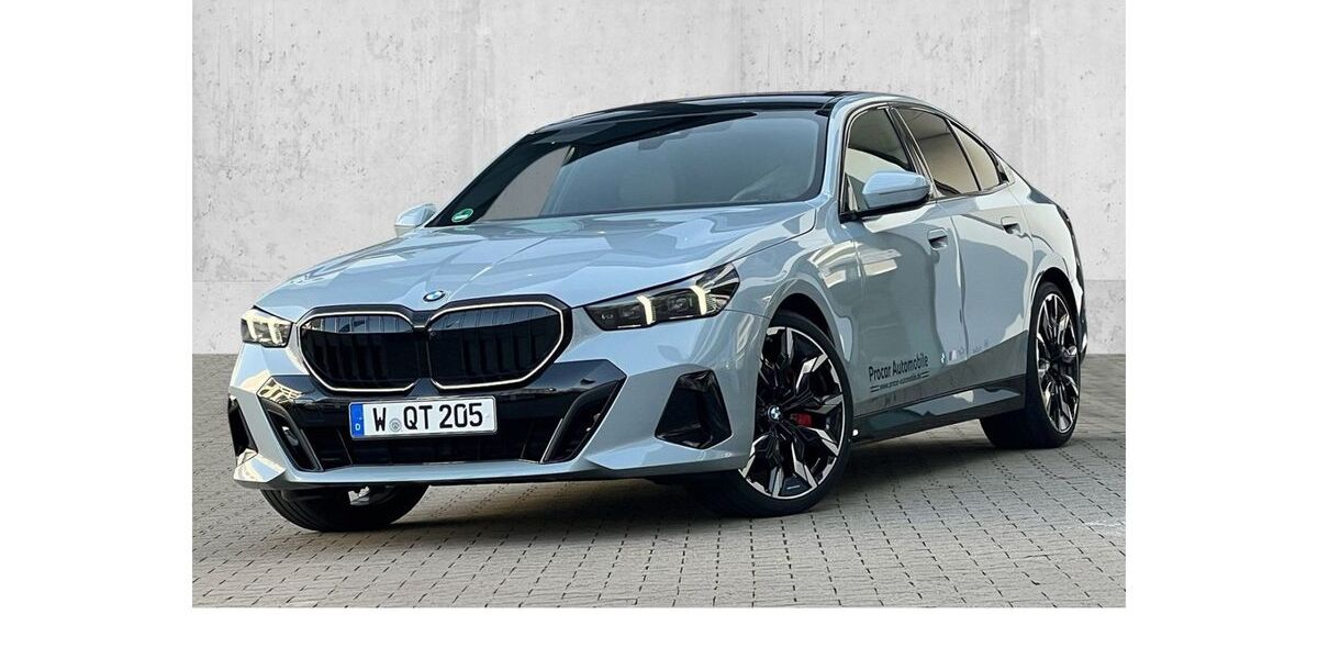 BMW 540 2.378 km 77.280 &euro; Wuppertal 42117