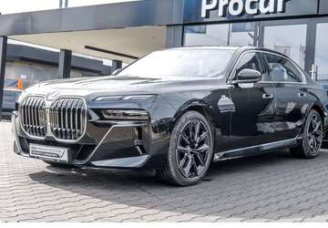 BMW 740 13.850 km 102.890 &euro; Velbert 42553