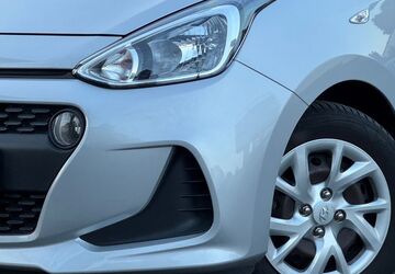 Hyundai i10 18.150 km 10.200 &euro; Remscheid 42859