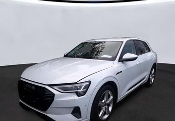 Audi e-tron 26.191 km 29.850 &euro; Hagen 58091