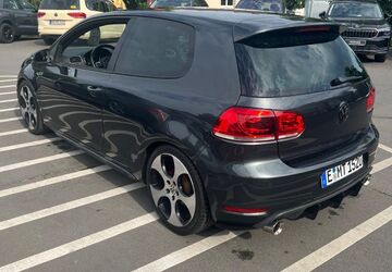 VW Golf 138.000 km 10.800 &euro; Bochum 44879