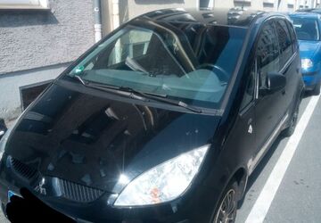 Mitsubishi Colt 177.500 km 1.350 &euro; Wuppertal 42289