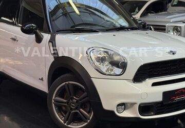 Mini Countryman S (Cooper) 156.417 km 6.999 &euro; Radevormwald 42477