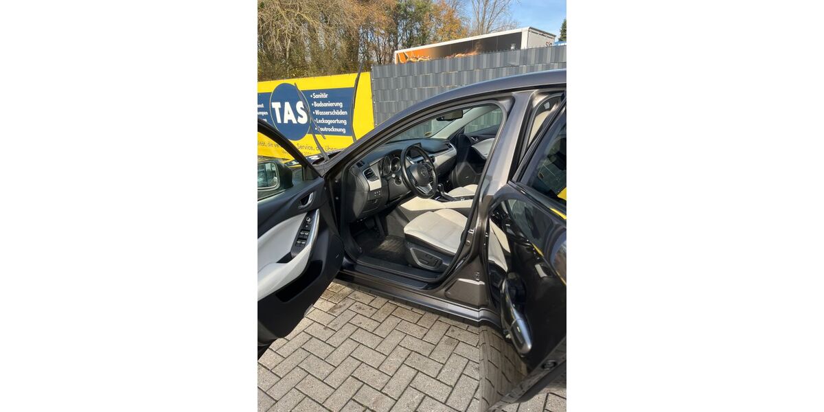 Mazda 6 131.750 km 12.750 &euro; Dortmund 44328