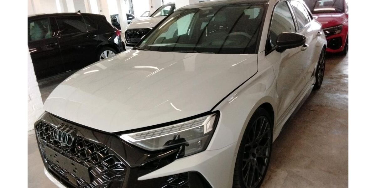 Audi RS3 44.828 km 62.800 &euro; Hagen 58091