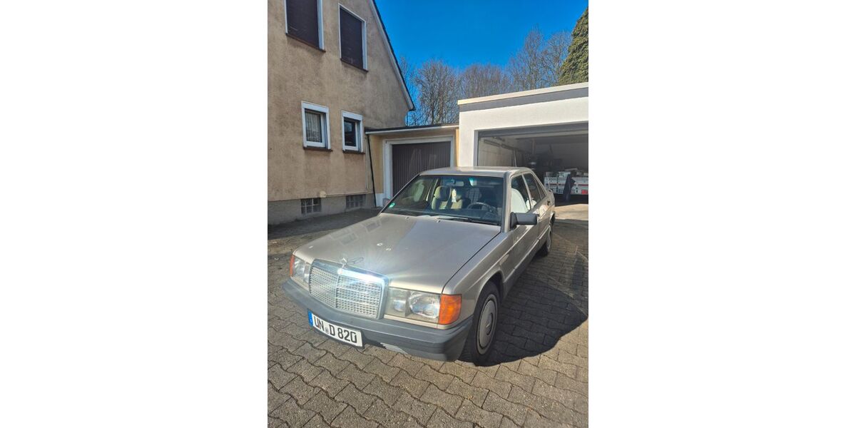 Mercedes-Benz 190 290.000 km 3.500 &euro; Lünen 44532