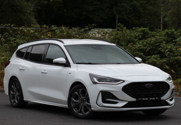 Ford Focus 19.000 km 16.900 &euro; Hagen 58119