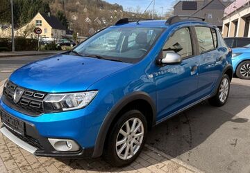 Dacia Sandero 71.350 km 9.999 &euro; Lüdenscheid 58515