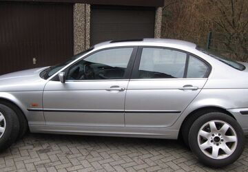 BMW 323 200.000 km 3.800 &euro; Dortmund 44267