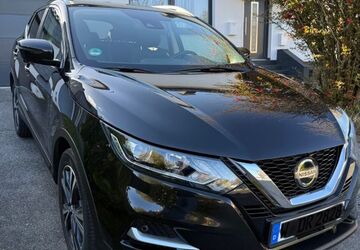 Nissan Qashqai 63.500 km 17.250 &euro; wuppertal 42329