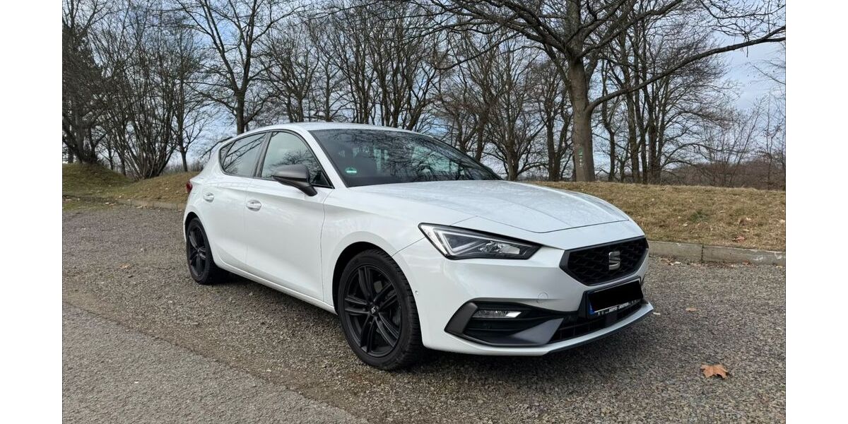 Seat Leon 109.655 km 18.299 &euro; Radevormwald 42477