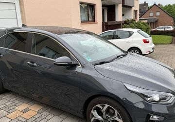 Kia ceed / Ceed 53.600 km 17.000 &euro; Bochum 44869
