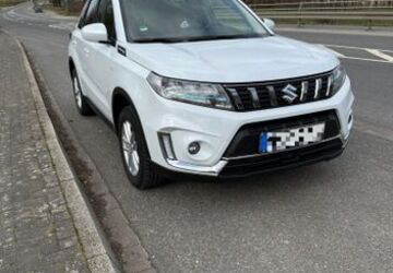 Suzuki Vitara 68.000 km 17.900 &euro; Lüdenscheid 58513