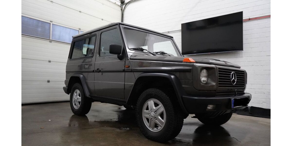 Mercedes-Benz G 230 162.277 km 39.800 &euro; Wuppertal 42105