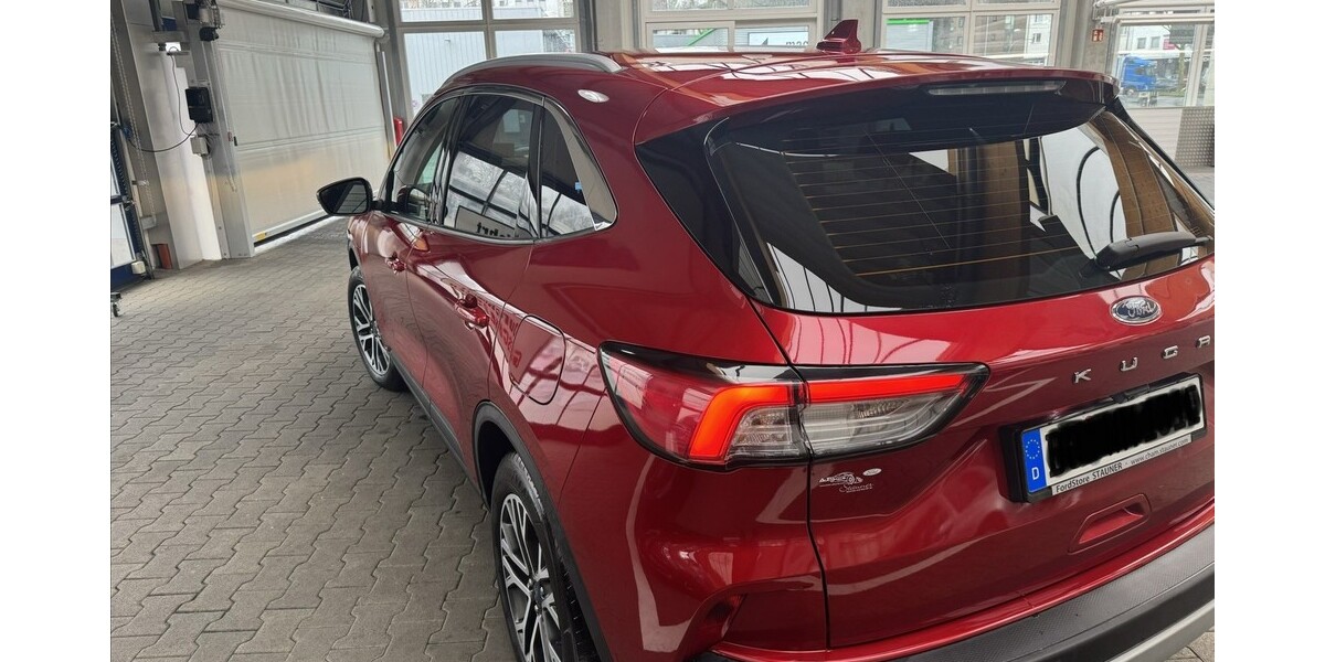 Ford Kuga 68.139 km 20.150 &euro; Dortmund 44135