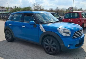 Mini Countryman D (Cooper) 110.000 km 9.900 &euro; Dortmund 44147