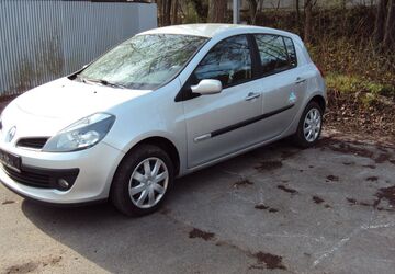 Renault Clio 117.000 km 2.500 &euro; Hagen 58091