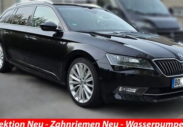 Skoda Superb 153.544 km 17.400 &euro; Bochum 44799