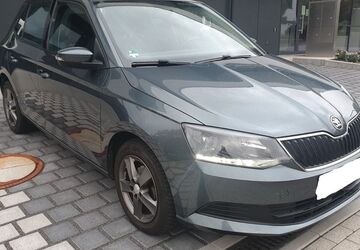 Skoda Fabia 92.789 km 7.190 &euro; Wuppertal 42329