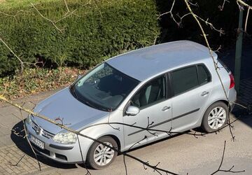 VW Golf 106.000 km 6.990 &euro; Hagen 58135