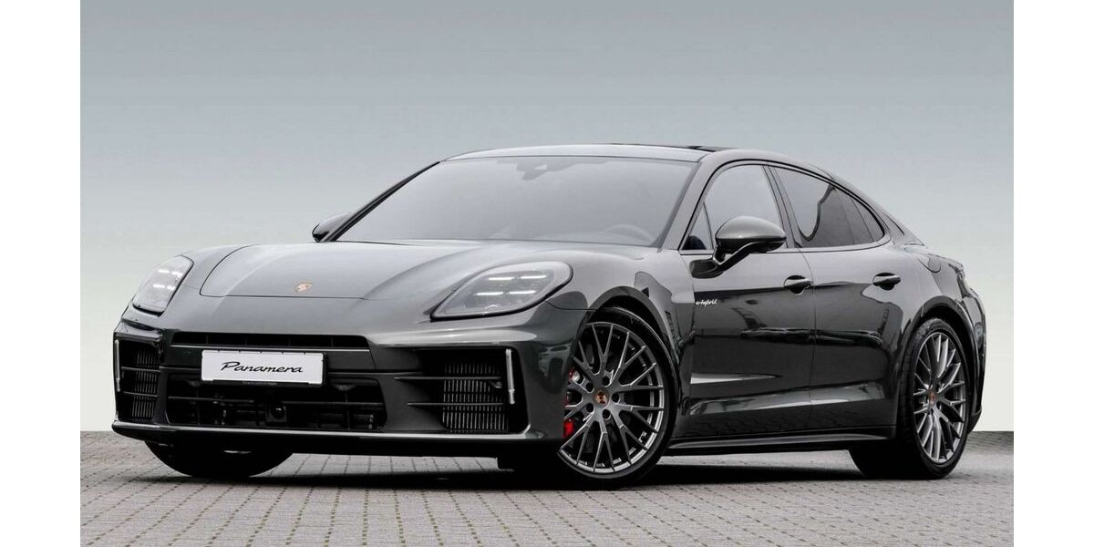 Porsche Panamera 11.999 km 151.900 &euro; Hagen 58119