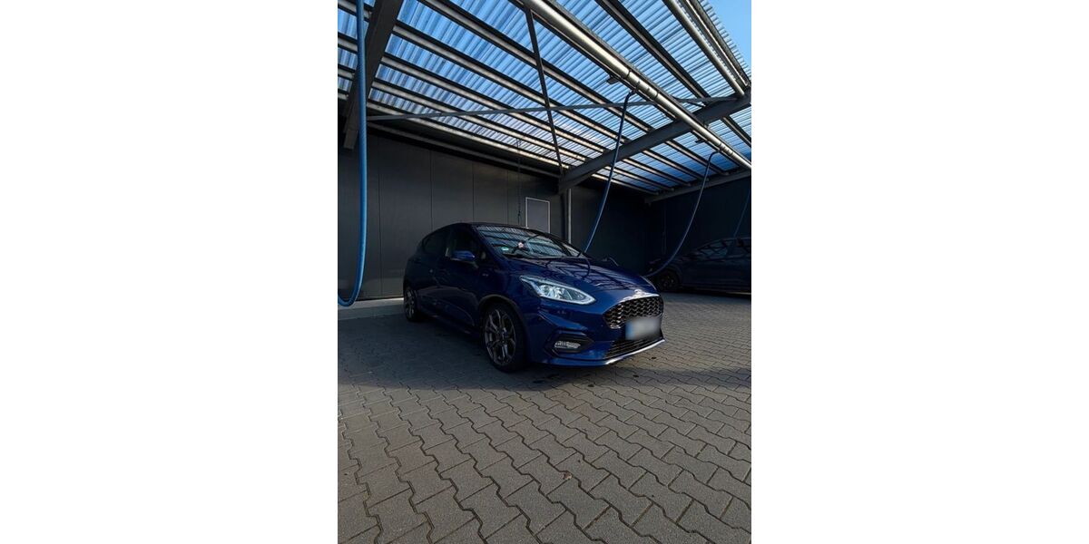 Ford Fiesta 84.482 km 12.850 &euro; Wipperfürth 51688
