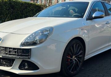 Alfa Romeo Giulietta 106.159 km 13.799 &euro; Remscheid 42859