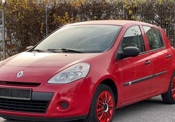 Renault Clio 150.000 km 3.200 &euro; Wuppertal 42389