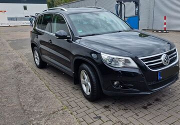 VW Tiguan 197.500 km 6.999 &euro; Bochum 44805