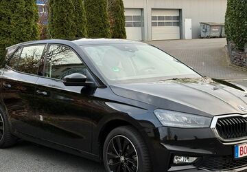 Skoda Fabia 9.307 km 18.499 &euro; Bochum OT Innenstadt 44809