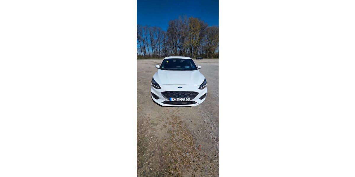 Ford Focus 67.500 km 19.400 &euro; Remscheid 42857