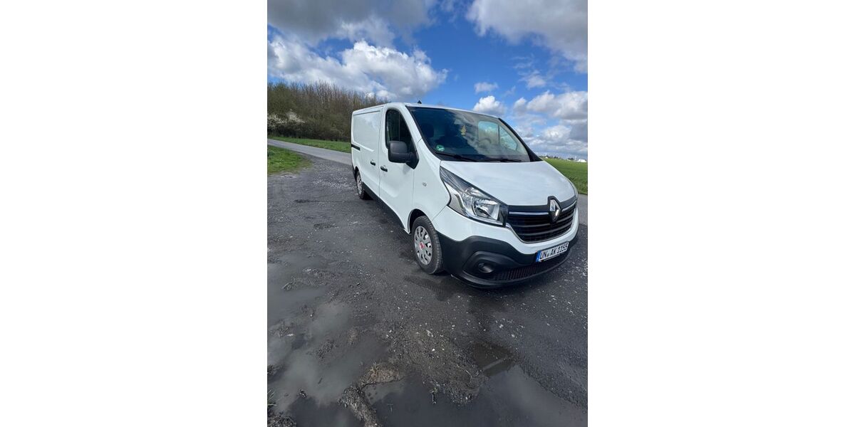 Renault Trafic 75.000 km 15.500 &euro; Unna 59425