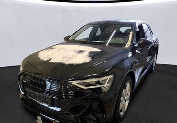 Audi e-tron 47.871 km 34.754 &euro; Hagen 58091