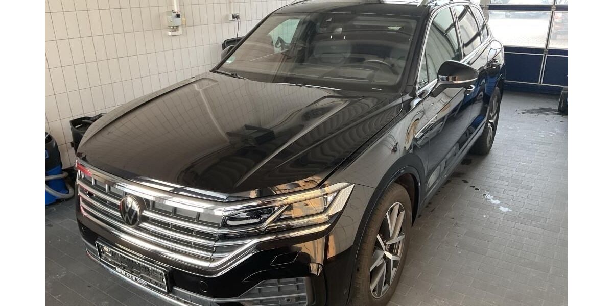 VW Touareg 42.439 km 53.745 &euro; Hagen 58091