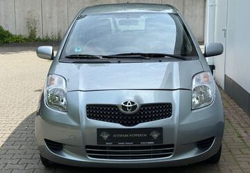 Toyota Yaris 53.000 km 5.999 &euro; Wuppertal 42283