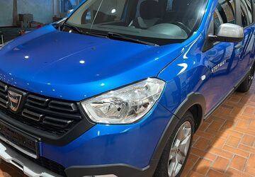 Dacia Lodgy 115.900 km 12.200 &euro; Halver 58553