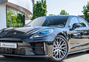 Porsche Panamera 19.999 km 103.900 &euro; Hagen 58119