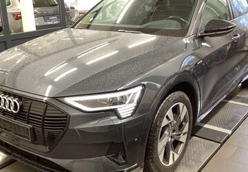 Audi e-tron 73.621 km 32.345 &euro; Hagen 58091