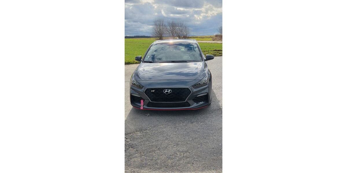 Hyundai i30 85.000 km 22.000 &euro; Balve 58802