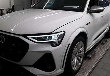 Audi e-tron 60.878 km 38.545 &euro; Hagen 58091