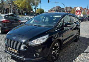 Ford S-Max 174.300 km 10.450 &euro; Bochum 44866