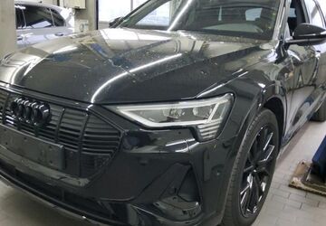 Audi e-tron 31.711 km 33.895 &euro; Hagen 58091