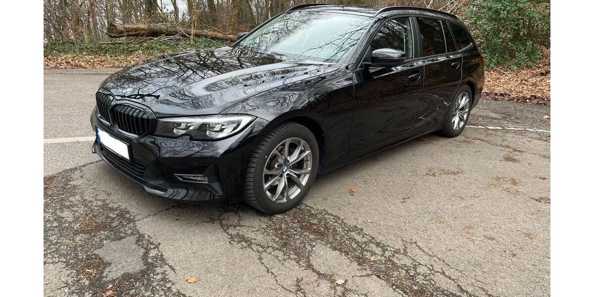 BMW 318 114.000 km 22.500 &euro; Dortmund 44269